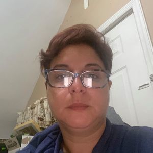 Meet your Posher, Rina